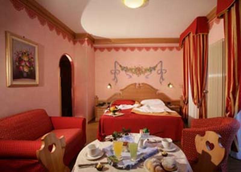 Fai Hotel